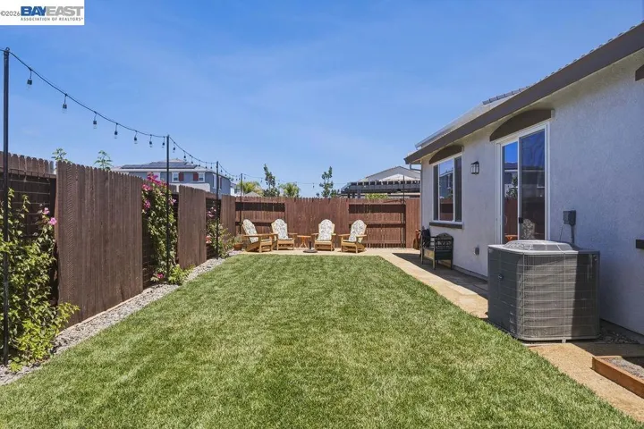 1012 Ramos Drive, Winters, California 95694