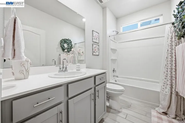1012 Ramos Drive, Winters, California 95694