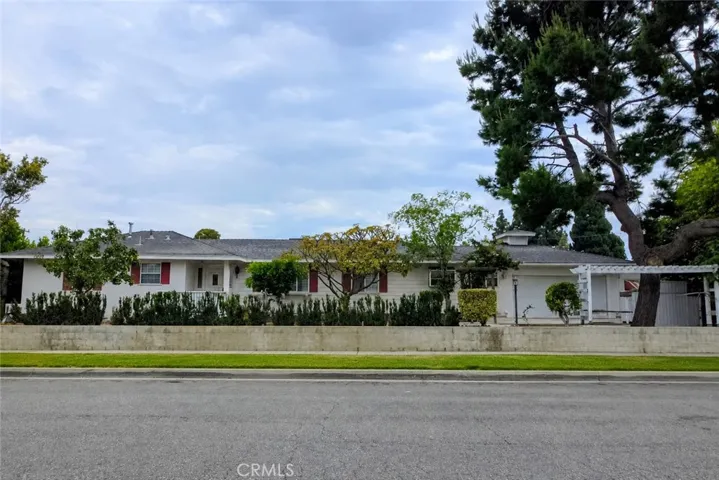 3215 W Stonybrook, Anaheim, California 92804