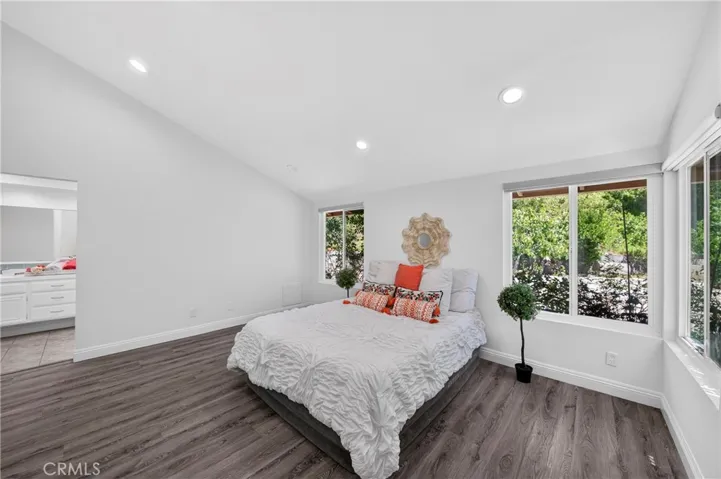 404 Continental Ct, Thousand Oaks, California 91320