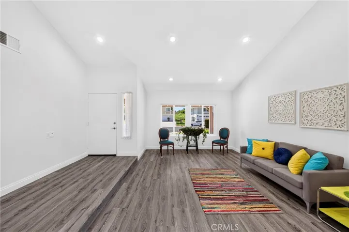 404 Continental Ct, Thousand Oaks, California 91320