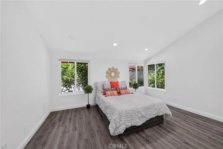 404 Continental Ct, Thousand Oaks, California 91320