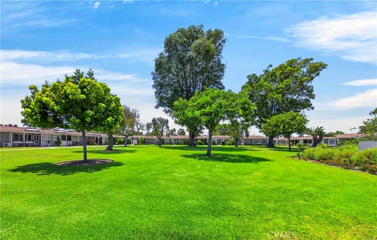 13730 Annandale Drive 32-i, Seal Beach, California 90740