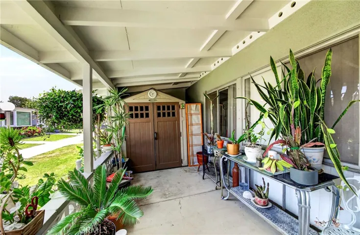 13730 Annandale Drive 32-i, Seal Beach, California 90740
