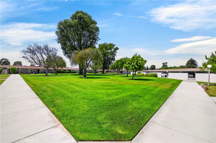 13730 Annandale Drive 32-i, Seal Beach, California 90740