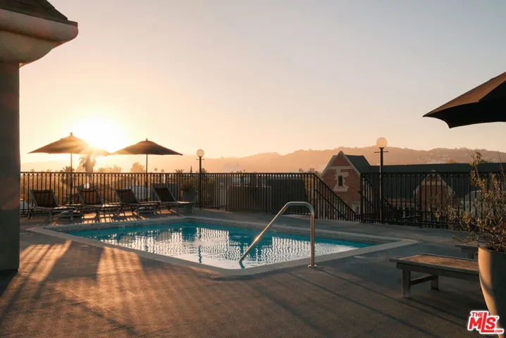 585 N Rossmore Avenue 508, Los Angeles, California 90004