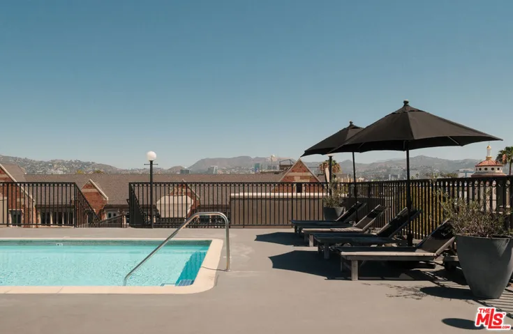 585 N Rossmore Avenue 508, Los Angeles, California 90004