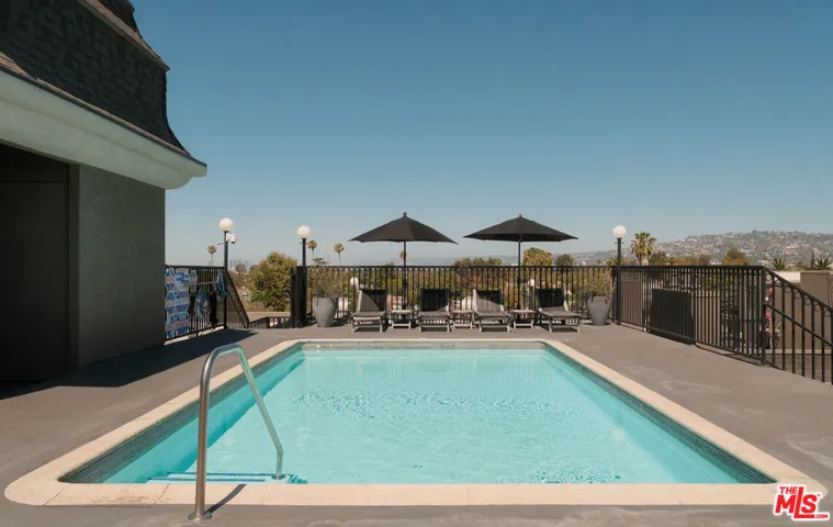 585 N Rossmore Avenue 508, Los Angeles, California 90004