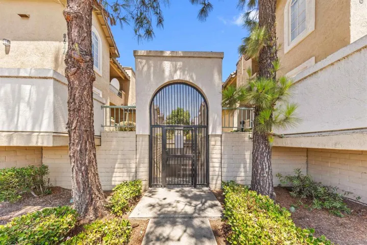 8654 New Salem 41, San Diego, California 92126