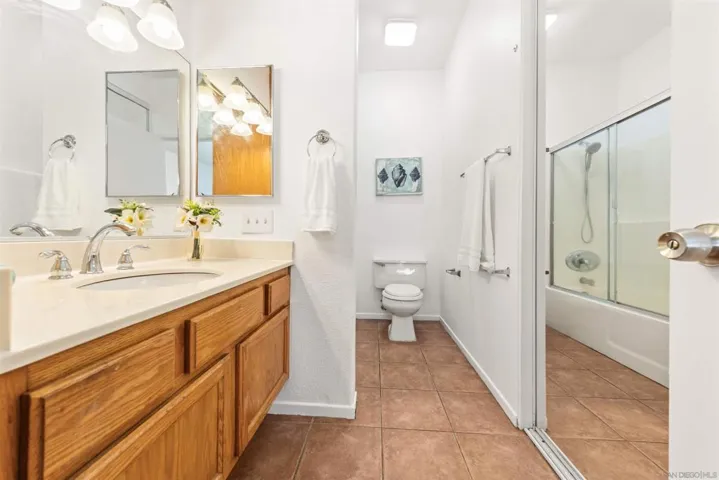 8654 New Salem 41, San Diego, California 92126