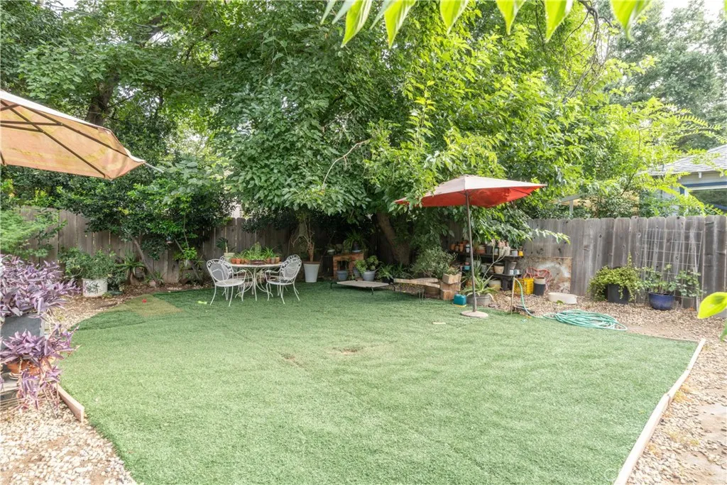 Carriage House Backyard