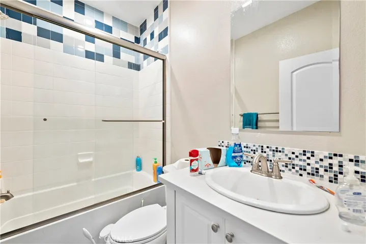 108 Fairgrove, Irvine, California 92618