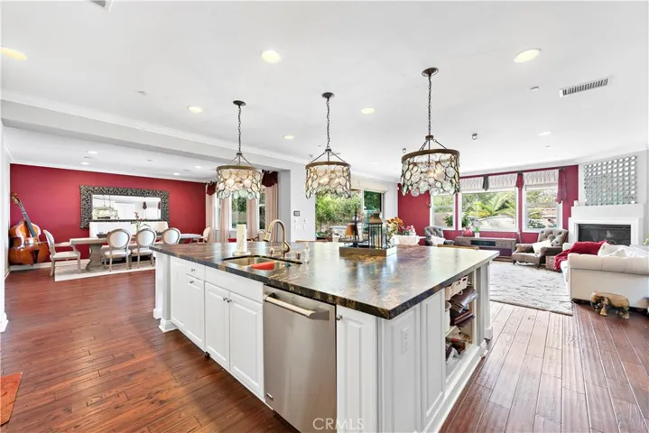 108 Fairgrove, Irvine, California 92618