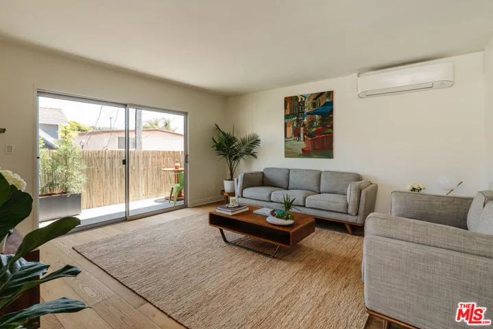 40 18th Avenue, Venice, California 90291