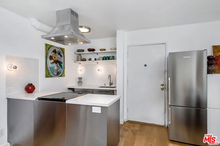 40 18th Avenue, Venice, California 90291