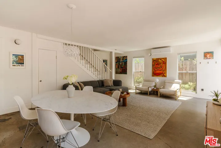 40 18th Avenue, Venice, California 90291