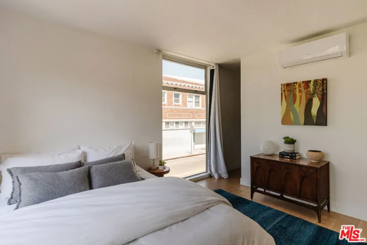 40 18th Avenue, Venice, California 90291