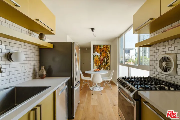 40 18th Avenue, Venice, California 90291