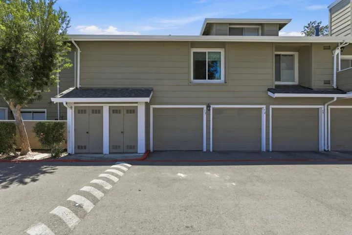 72 Cherry Ridge Lane, San Jose, California 95136