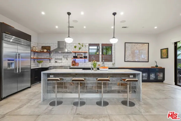 924 Vernon Avenue, Venice, California 90291