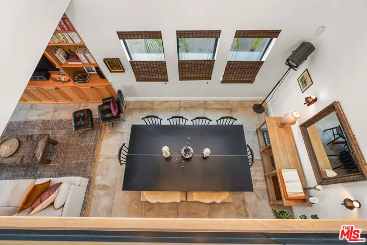 924 Vernon Avenue, Venice, California 90291