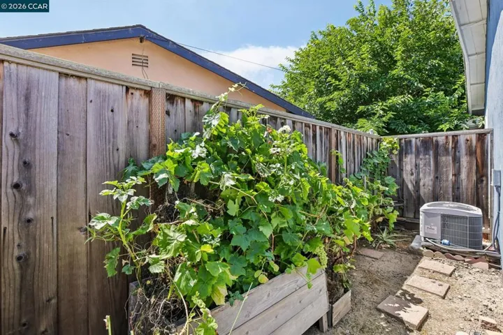 36436 Reina Pl, Newark, California 94560