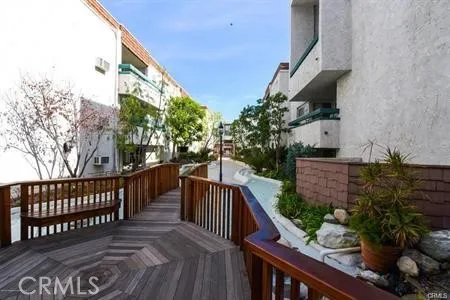 Walk Way