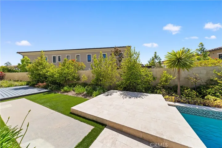 84 Eider Run, Irvine, California 92618