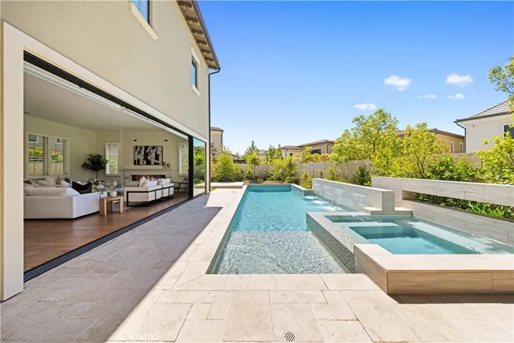 84 Eider Run, Irvine, California 92618