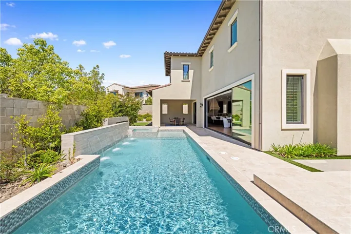 84 Eider Run, Irvine, California 92618