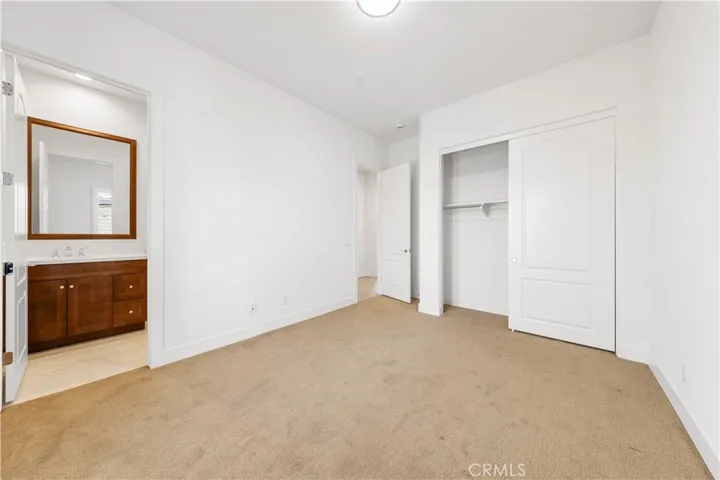84 Eider Run, Irvine, California 92618