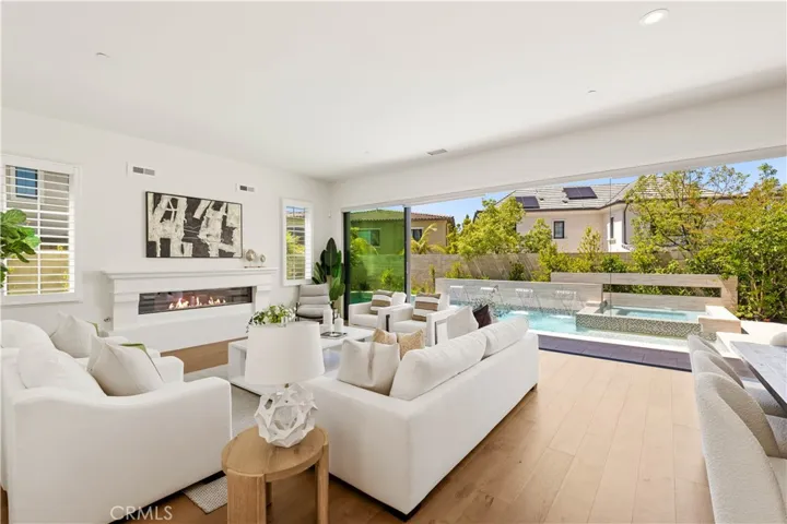84 Eider Run, Irvine, California 92618