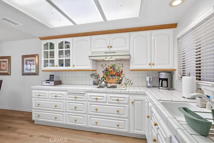 859 Ronda Mendoza N, Laguna Woods, California 92637
