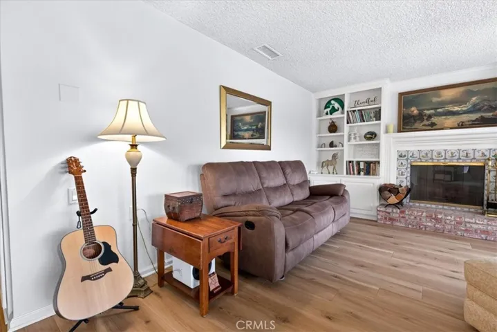 859 Ronda Mendoza N, Laguna Woods, California 92637