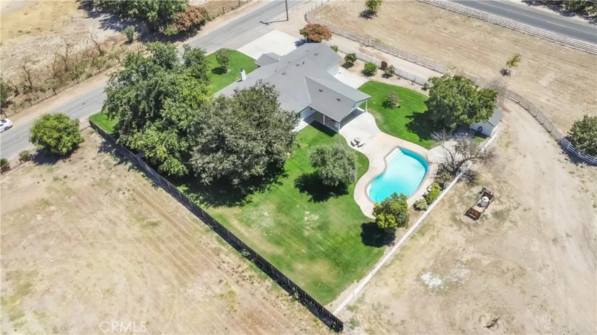 8043 Sunset Drive, Atwater, California 95301