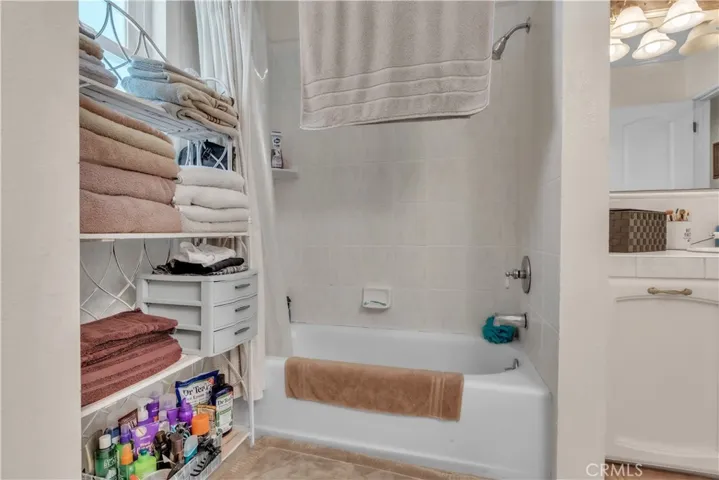 8043 Sunset Drive, Atwater, California 95301