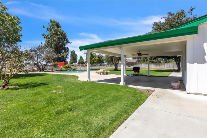 8043 Sunset Drive, Atwater, California 95301