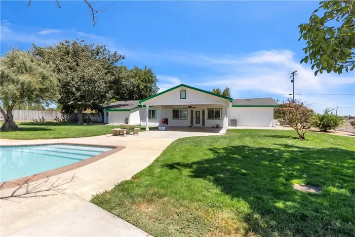 8043 Sunset Drive, Atwater, California 95301