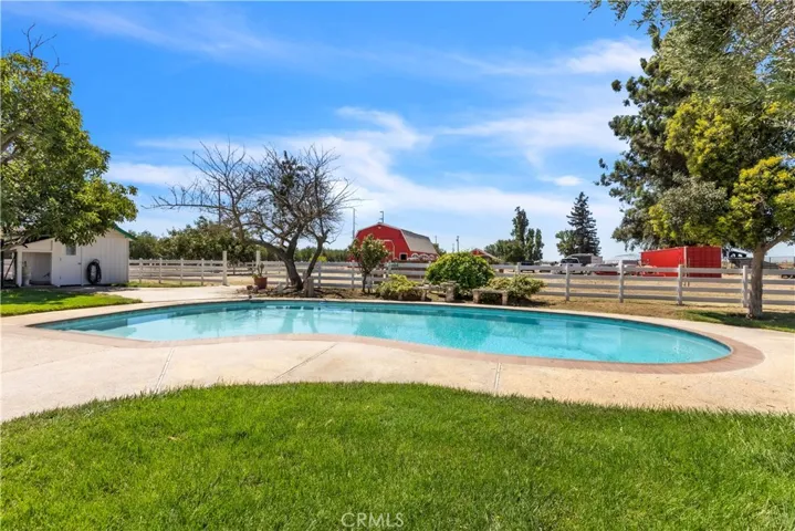 8043 Sunset Drive, Atwater, California 95301