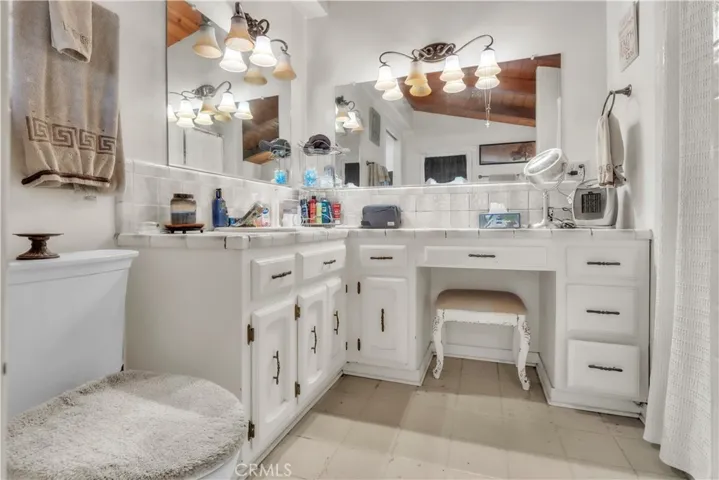 8043 Sunset Drive, Atwater, California 95301