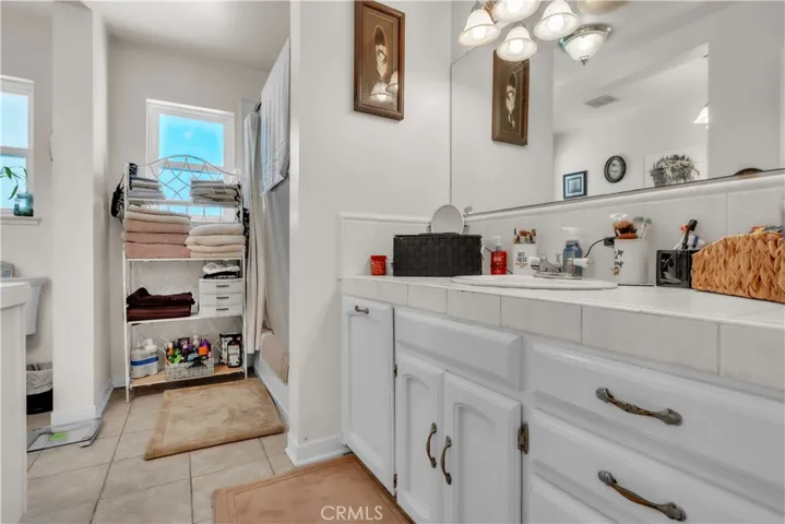 8043 Sunset Drive, Atwater, California 95301