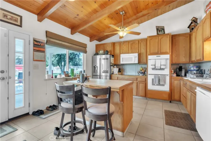 8043 Sunset Drive, Atwater, California 95301