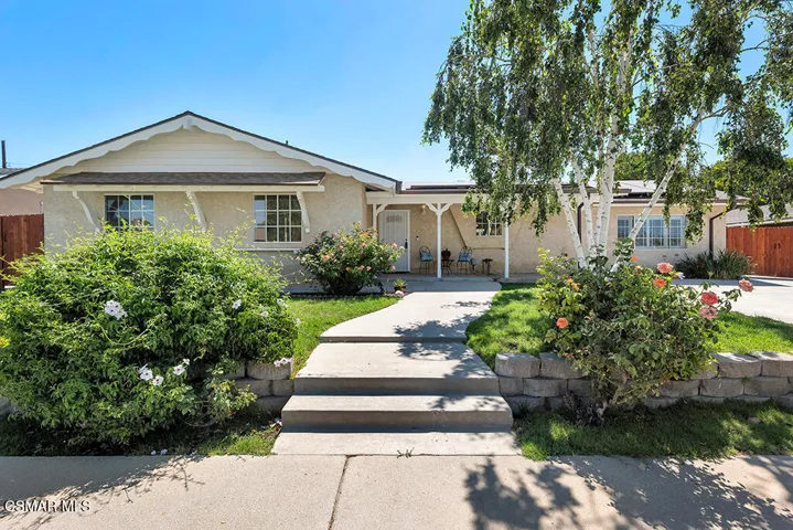 1556 Glacier St-HsHProd-60
