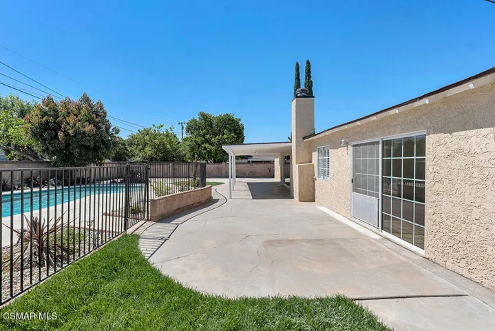 1556 Glacier St-HsHProd-51
