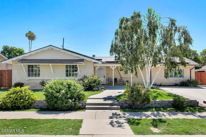 1556 Glacier St-HsHProd-62