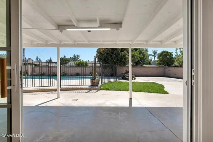 1556 Glacier St-HsHProd-42