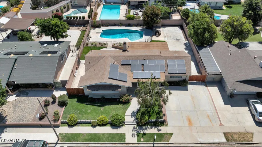 1556 Glacier St-HsHProd-5