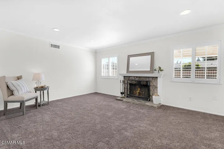 1556 Glacier St-HsHProd-14