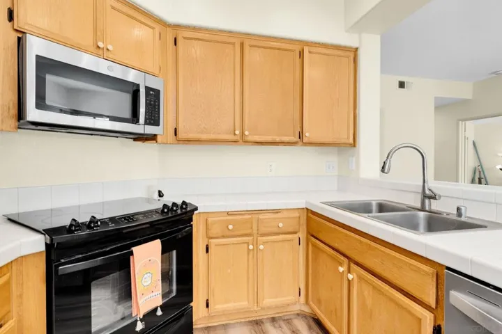 30279 Mersey Court, Temecula, California 92591