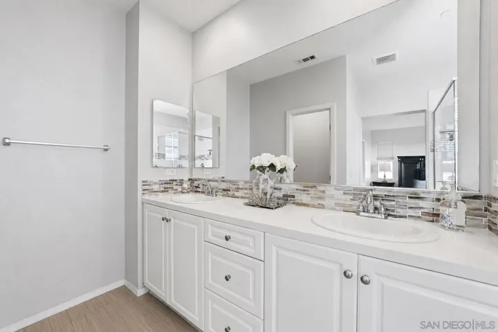 310 Dahlia Way, El Cajon, California 92020